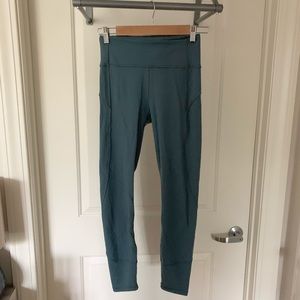 Lululemon Invigorate Leggings - 25 inch - Teal - Size 6